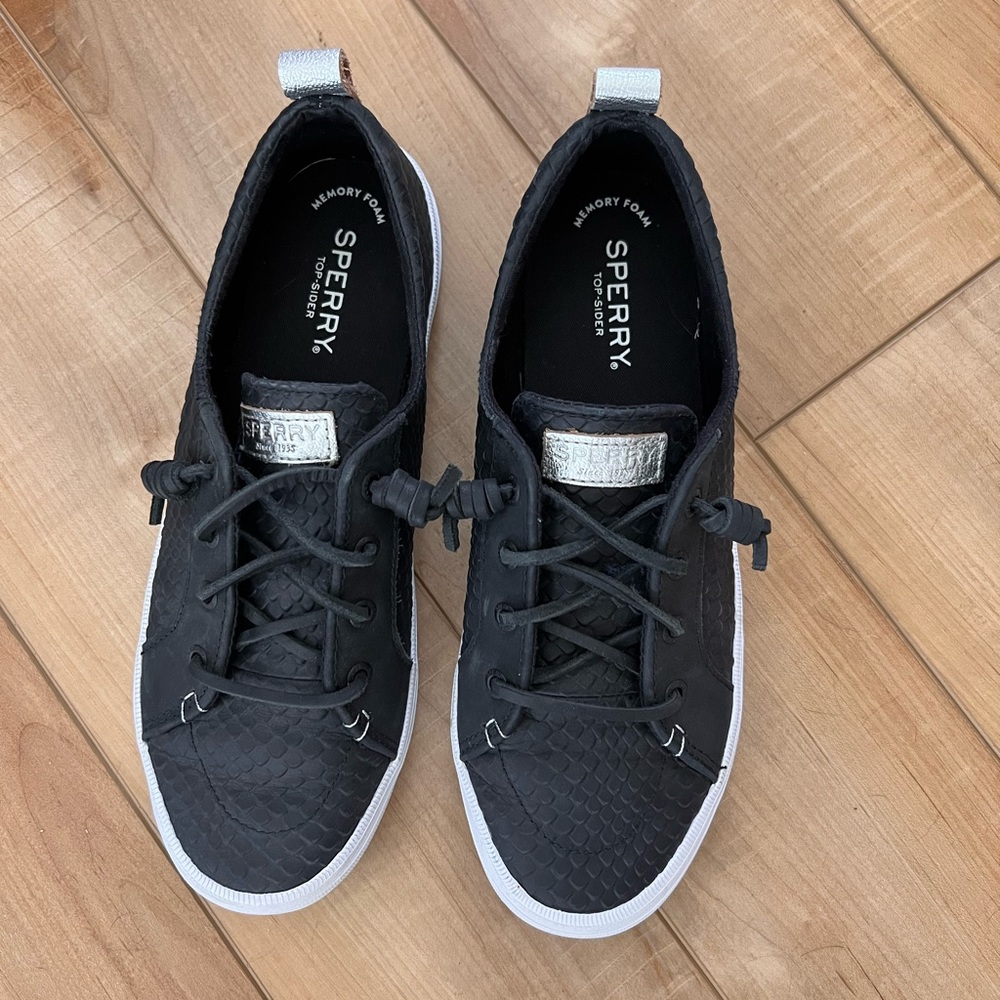 Sperry top slider sneakers size 8